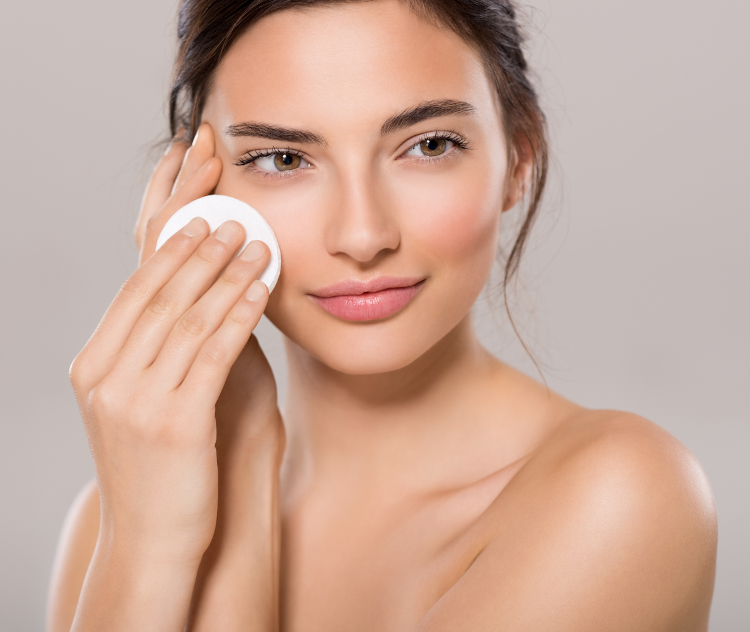 Warum ist eine professionelle Gesichtsreinigung so wichtig?