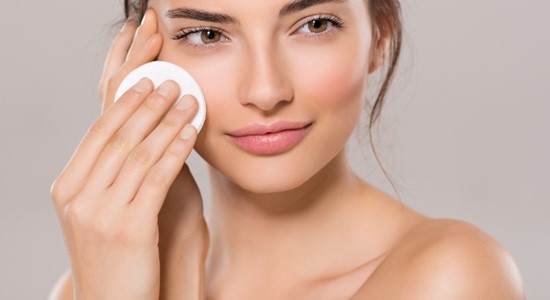 Richtig abschminken: Darauf kommt es an