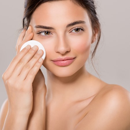 Warum ist eine professionelle Gesichtsreinigung so wichtig?