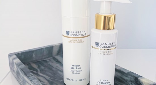 Öl gegen ölige Haut? Wir klären auf!