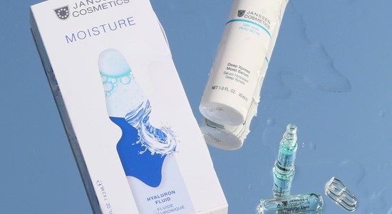 Doppelter Feuchtigkeits-Kick von Ampulle und Serum in einer Anwendung – Mit dem Hydro Beauty Sandwich