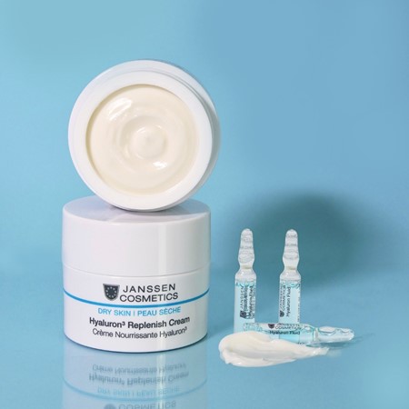 Hyaluronzuur in huidverzorging: de sleutel tot een stralende en jeugdige huid