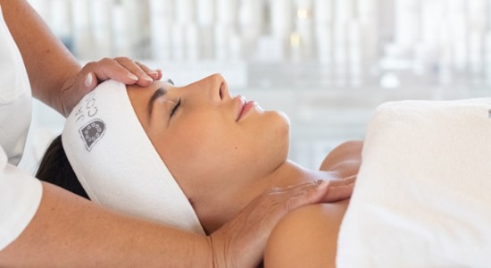 Tag der Kosmetikerin: Hautpflege mit System & Wirkung